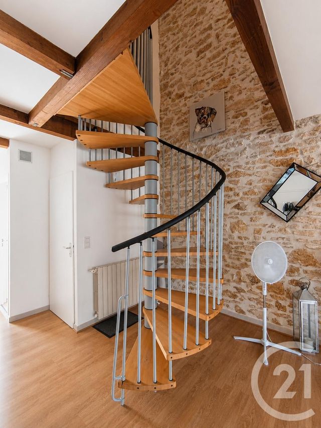 Appartement &agrave; louer - 3 pi&egrave;ces - 80 m2 - Bagnols Sur Ceze - 30 - LANGUEDOC-ROUSSILLON