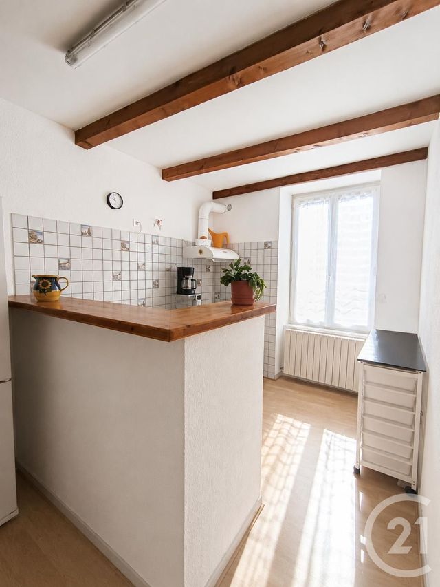 Appartement &agrave; louer - 3 pi&egrave;ces - 80 m2 - Bagnols Sur Ceze - 30 - LANGUEDOC-ROUSSILLON