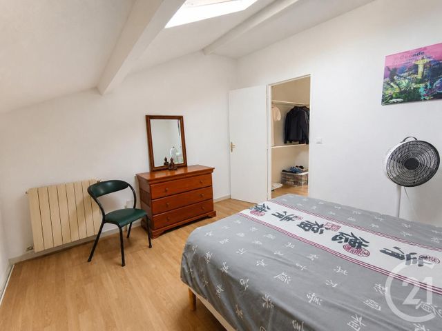 Appartement &agrave; louer - 3 pi&egrave;ces - 80 m2 - Bagnols Sur Ceze - 30 - LANGUEDOC-ROUSSILLON