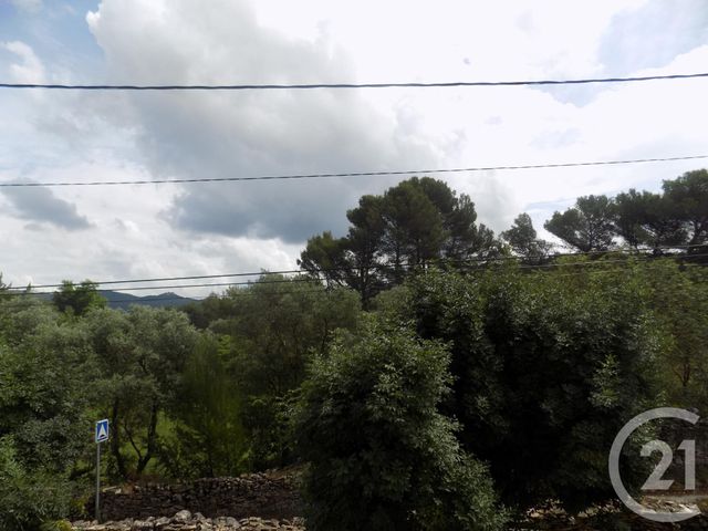 Appartement F2 &agrave; louer - 2 pi&egrave;ces - 48 m2 - Bagnols Sur Ceze - 30 - LANGUEDOC-ROUSSILLON