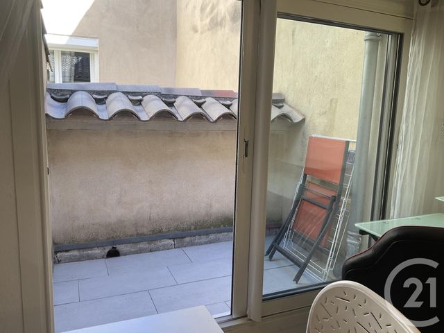 Appartement Studio &agrave; louer - 1 pi&egrave;ce - 18,70 m2 - Bagnols Sur Ceze - 30 - LANGUEDOC-ROUSSILLON