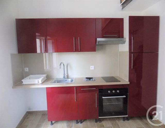 Appartement Studio &agrave; louer - 1 pi&egrave;ce - 20 m2 - Bagnols Sur Ceze - 30 - LANGUEDOC-ROUSSILLON