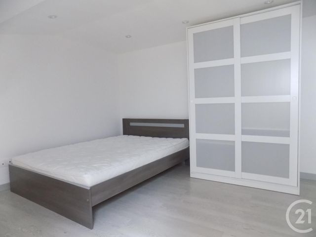 Appartement Studio &agrave; louer - 1 pi&egrave;ce - 20 m2 - Bagnols Sur Ceze - 30 - LANGUEDOC-ROUSSILLON