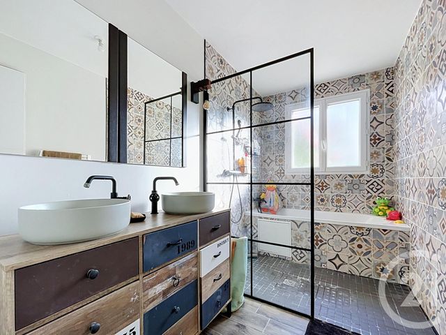 Maison &agrave; vendre - 4 pi&egrave;ces - 85,65 m2 - Bagnols Sur Ceze - 30 - LANGUEDOC-ROUSSILLON
