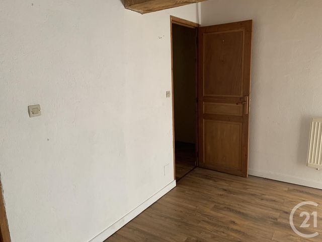 Appartement F4 &agrave; louer - 5 pi&egrave;ces - 150 m2 - Tresques - 30 - LANGUEDOC-ROUSSILLON