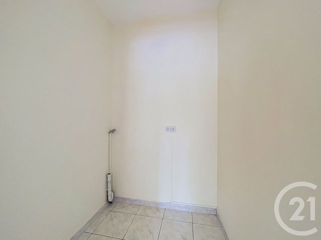 Appartement T3 &agrave; vendre - 3 pi&egrave;ces - 53 m2 - Bagnols Sur Ceze - 30 - LANGUEDOC-ROUSSILLON