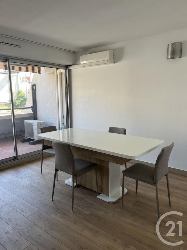 Appartement &agrave; louer - 3 pi&egrave;ces - 67 m2 - Bagnols Sur Ceze - 30 - LANGUEDOC-ROUSSILLON