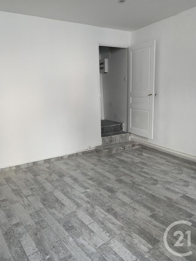 Maison &agrave; louer - 3 pi&egrave;ces - 61 m2 - Bagnols Sur Ceze - 30 - LANGUEDOC-ROUSSILLON
