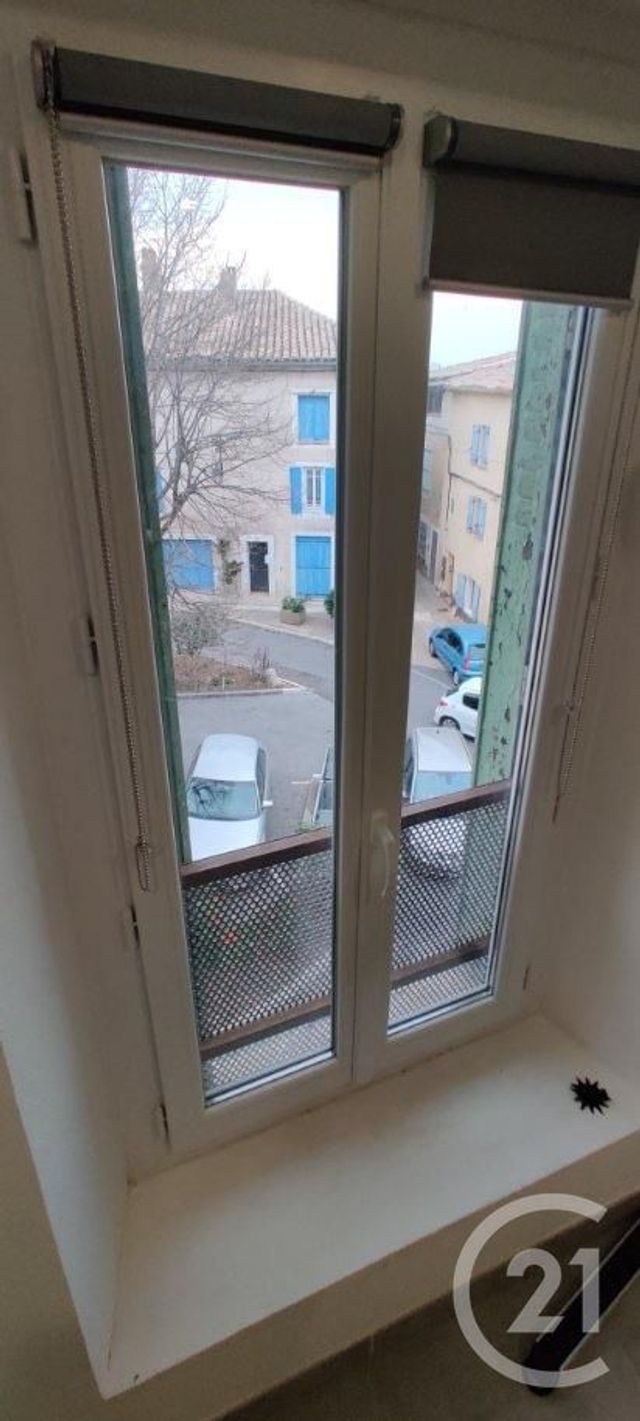 Appartement F1 &agrave; louer - 1 pi&egrave;ce - 20 m2 - Bagnols Sur Ceze - 30 - LANGUEDOC-ROUSSILLON