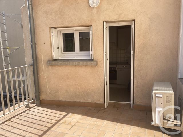 Appartement F2 &agrave; louer - 2 pi&egrave;ces - 50 m2 - Bagnols Sur Ceze - 30 - LANGUEDOC-ROUSSILLON