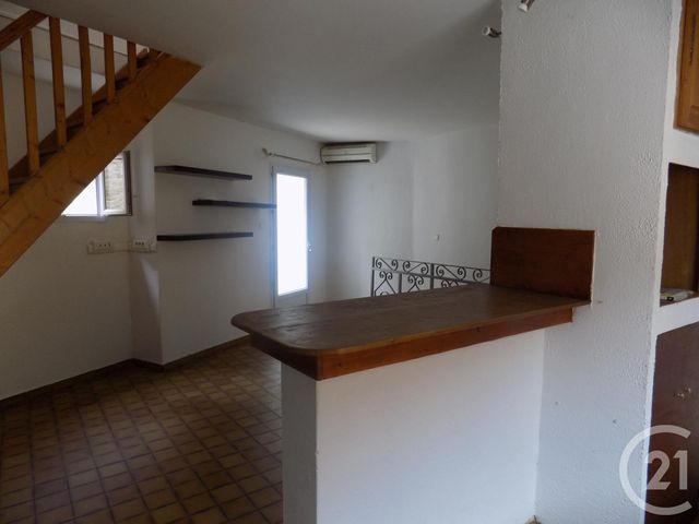 Maison &agrave; louer - 3 pi&egrave;ces - 56,40 m2 - Chusclan - 30 - LANGUEDOC-ROUSSILLON