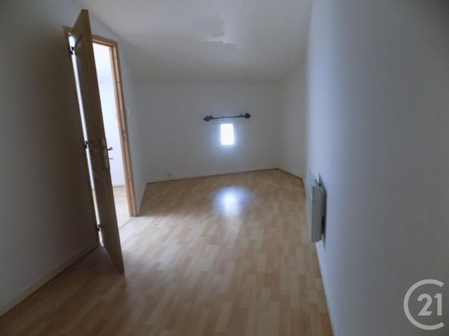 Maison &agrave; louer - 3 pi&egrave;ces - 56,40 m2 - Chusclan - 30 - LANGUEDOC-ROUSSILLON
