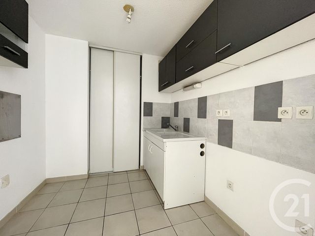 Appartement F3 &agrave; vendre - 3 pi&egrave;ces - 61,17 m2 - Bagnols Sur Ceze - 30 - LANGUEDOC-ROUSSILLON