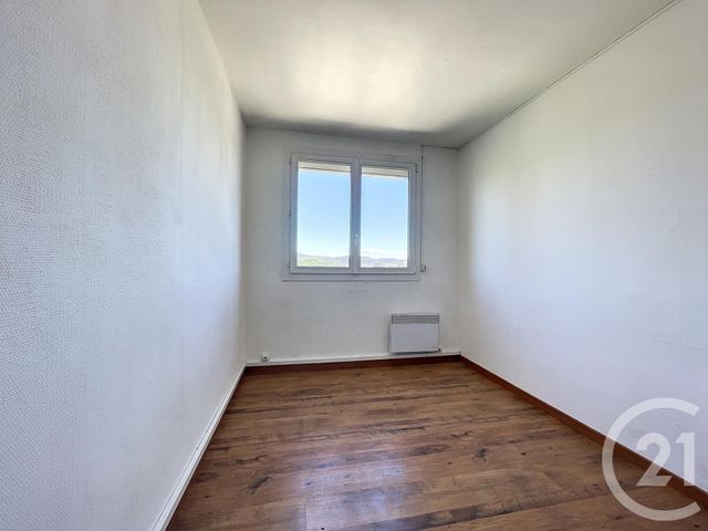 Appartement F4 &agrave; louer - 4 pi&egrave;ces - 56 m2 - Bagnols Sur Ceze - 30 - LANGUEDOC-ROUSSILLON