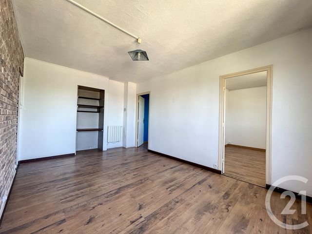 Appartement F4 &agrave; louer - 4 pi&egrave;ces - 56 m2 - Bagnols Sur Ceze - 30 - LANGUEDOC-ROUSSILLON