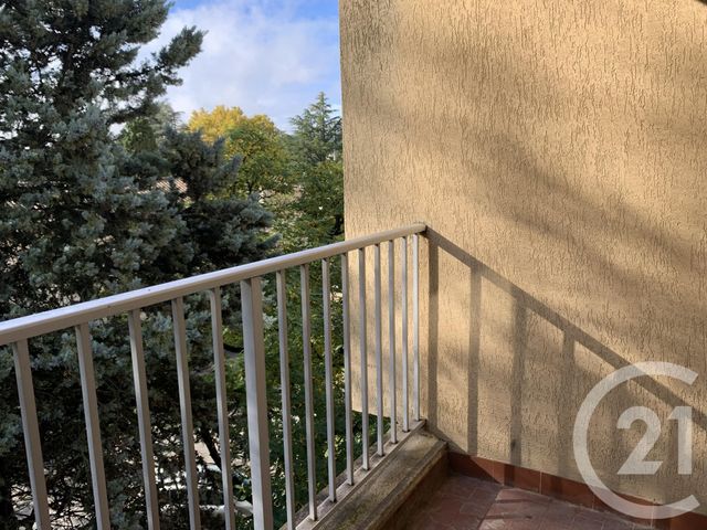 Appartement F1 &agrave; louer - 1 pi&egrave;ce - 27,50 m2 - Bagnols Sur Ceze - 30 - LANGUEDOC-ROUSSILLON
