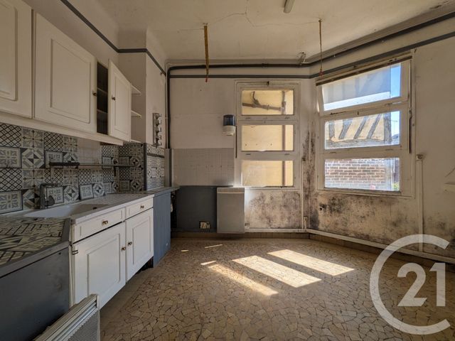 Maison à vendre - 4 pièces - 162 m2 - Orbec - 14 - BASSE-NORMANDIE