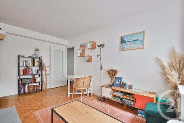 Appartement F2 &agrave; vendre - 2 pi&egrave;ces - 40,68 m2 - Paris - 75015 - ILE-DE-FRANCE