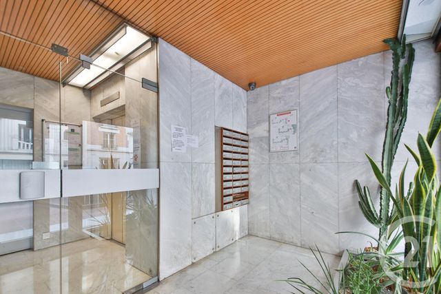 Appartement Studio &agrave; vendre - 1 pi&egrave;ce - 23,61 m2 - Paris - 75015 - ILE-DE-FRANCE