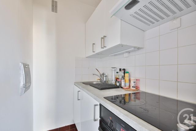 Appartement Studio &agrave; vendre - 1 pi&egrave;ce - 23,61 m2 - Paris - 75015 - ILE-DE-FRANCE