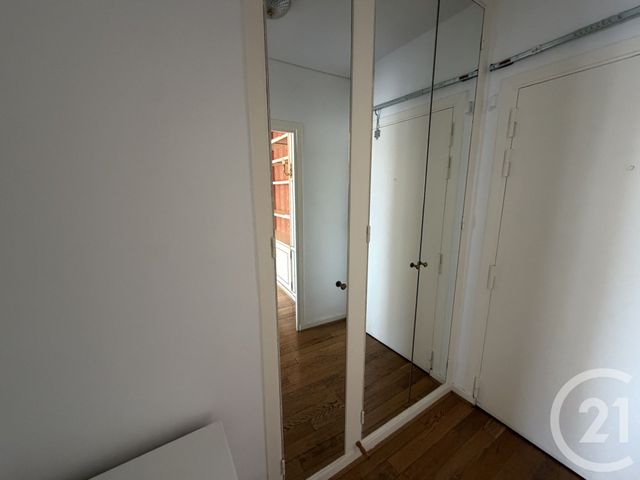 Appartement F2 &agrave; louer - 2 pi&egrave;ces - 62,45 m2 - Paris - 75015 - ILE-DE-FRANCE