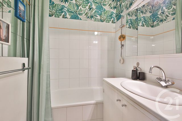 Appartement F3 à vendre - 3 pièces - 52,93 m2 - Paris - 75015 - ILE-DE-FRANCE