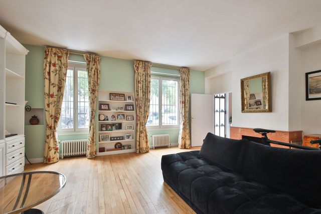 Appartement F6 &agrave; vendre - 6 pi&egrave;ces - 201,62 m2 - Paris - 75015 - ILE-DE-FRANCE