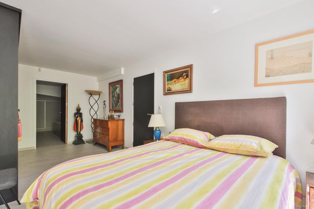 Appartement F4 &agrave; vendre - 4 pi&egrave;ces - 120,53 m2 - Paris - 75015 - ILE-DE-FRANCE