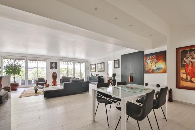 Appartement F4 &agrave; vendre - 4 pi&egrave;ces - 120,53 m2 - Paris - 75015 - ILE-DE-FRANCE