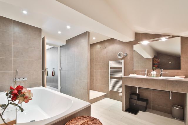 Appartement F4 &agrave; vendre - 4 pi&egrave;ces - 120,53 m2 - Paris - 75015 - ILE-DE-FRANCE