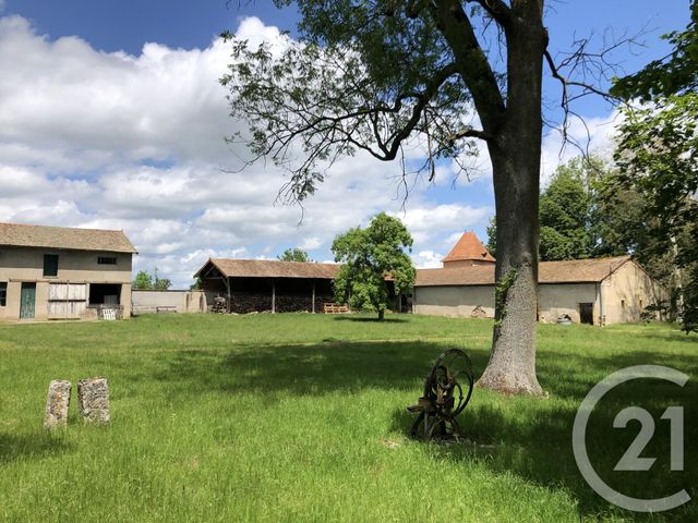 Maison à vendre - 5 pièces - 600 m2 - Ouches - 42 - RHONE-ALPES