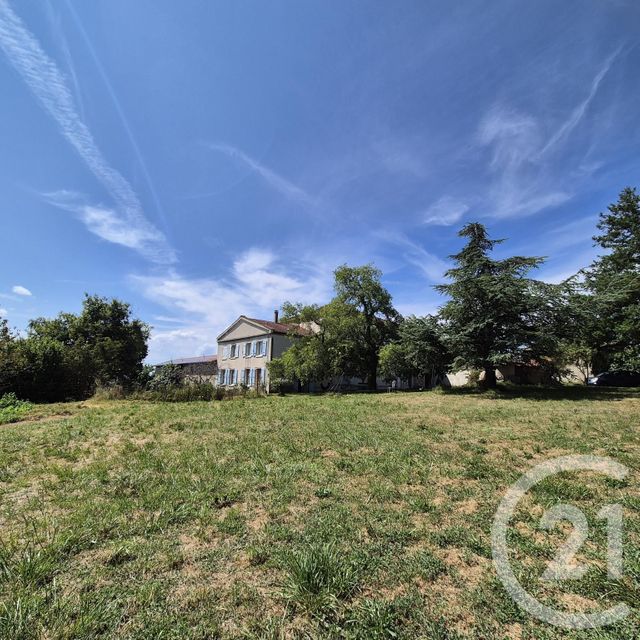 Maison à vendre - 18 pièces - 530 m2 - St Priest La Roche - 42 - RHONE-ALPES