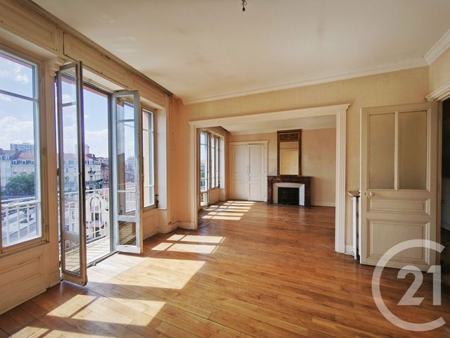Appartement F4 &agrave; vendre - 4 pi&egrave;ces - 110 m2 - Roanne - 42 - RHONE-ALPES