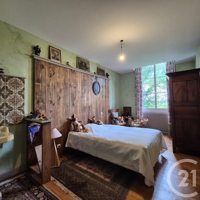 Maison à vendre - 9 pièces - 270 m2 - Charlieu - 42 - RHONE-ALPES