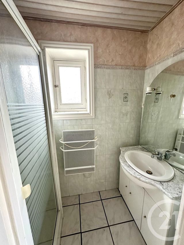 Maison &agrave; vendre - 3 pi&egrave;ces - 74 m2 - Pouilly Sous Charlieu - 42 - RHONE-ALPES