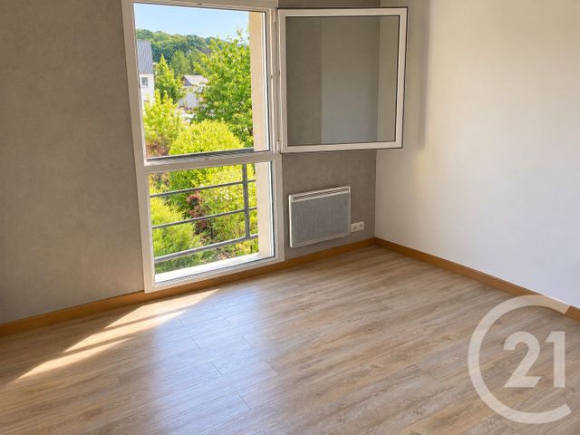 Appartement F5 &agrave; vendre - 5 pi&egrave;ces - 76 m2 - Roche Lez Beaupre - 25 - FRANCHE-COMTE