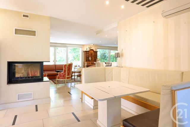 Appartement Triplex &agrave; vendre - 5 pi&egrave;ces - 199 m2 - Besancon - 25 - FRANCHE-COMTE