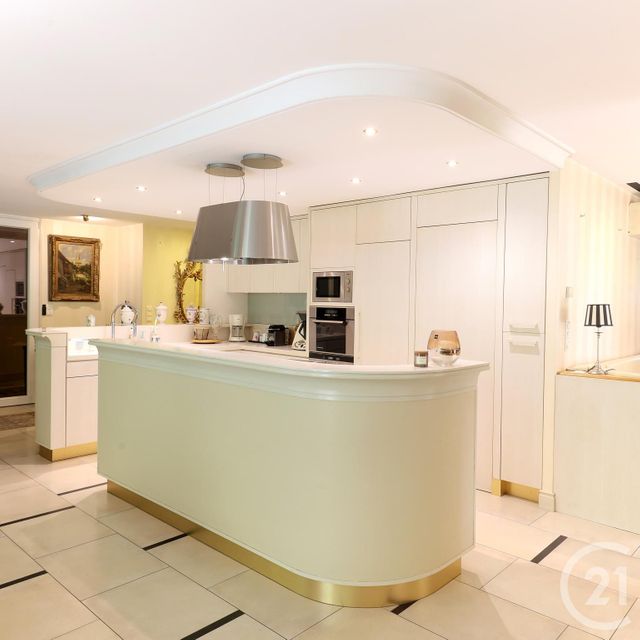 Appartement Triplex &agrave; vendre - 5 pi&egrave;ces - 199 m2 - Besancon - 25 - FRANCHE-COMTE