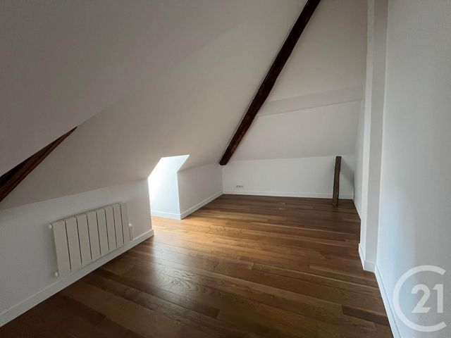 Appartement T5 à louer - 5 pièces - 75 m2 - Besancon - 25 - FRANCHE-COMTE