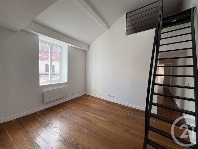 Appartement T5 à louer - 5 pièces - 75 m2 - Besancon - 25 - FRANCHE-COMTE