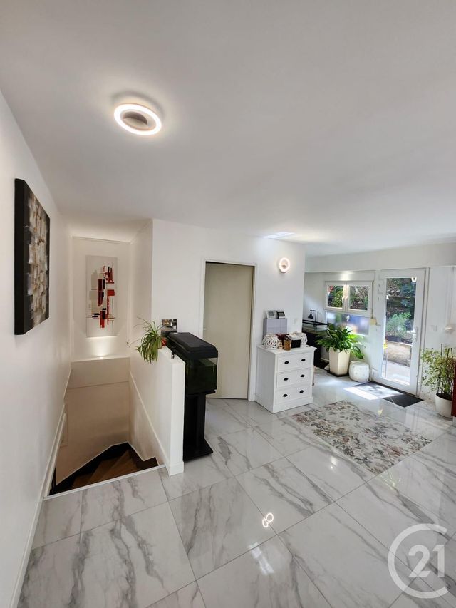 Maison à louer - 5 pièces - 162 m2 - Besancon - 25 - FRANCHE-COMTE