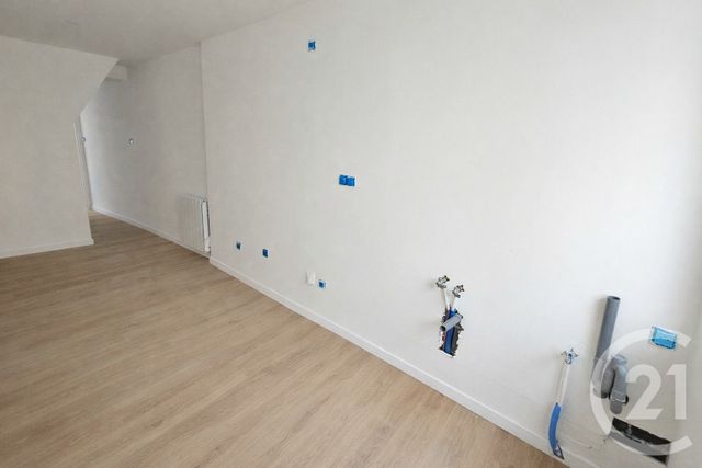 Appartement F2 &agrave; louer - 2 pi&egrave;ces - 34 m2 - Besancon - 25 - FRANCHE-COMTE