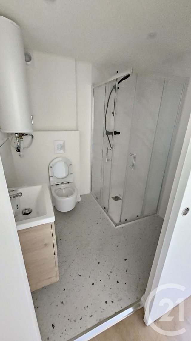 Appartement F2 &agrave; louer - 2 pi&egrave;ces - 34 m2 - Besancon - 25 - FRANCHE-COMTE