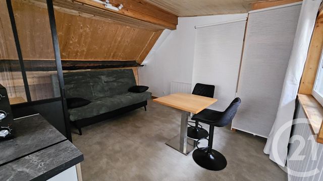 Appartement F1 &agrave; louer - 1 pi&egrave;ce - 16,76 m2 - Besancon - 25 - FRANCHE-COMTE