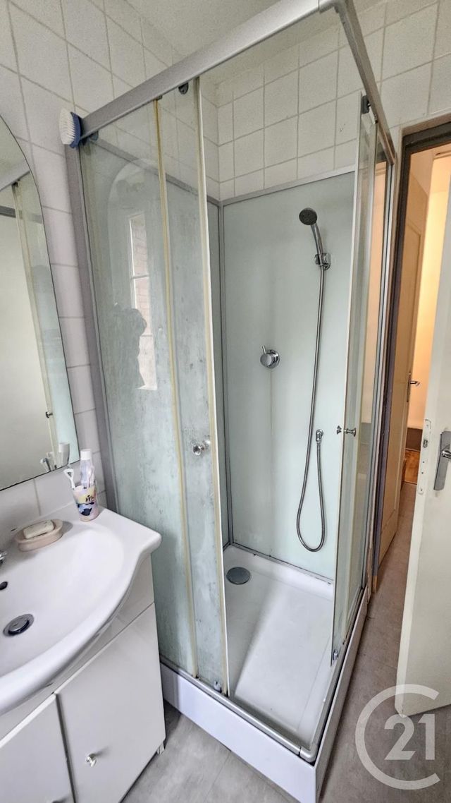 Appartement F3 à louer - 3 pièces - 63 m2 - Besancon - 25 - FRANCHE-COMTE