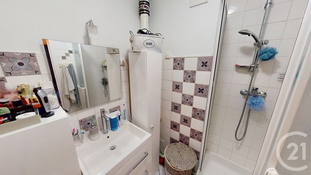 Appartement F4 &agrave; vendre - 4 pi&egrave;ces - 66,83 m2 - Besancon - 25 - FRANCHE-COMTE