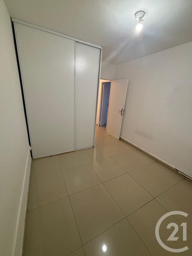 Appartement T4 à vendre - 4 pièces - 68 m2 - Besancon - 25 - FRANCHE-COMTE