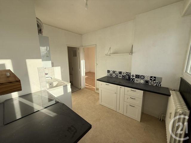 Appartement T4 à vendre - 4 pièces - 67 m2 - Besancon - 25 - FRANCHE-COMTE