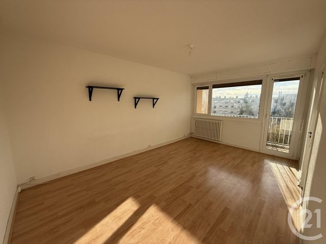 Appartement T4 à vendre - 4 pièces - 67 m2 - Besancon - 25 - FRANCHE-COMTE
