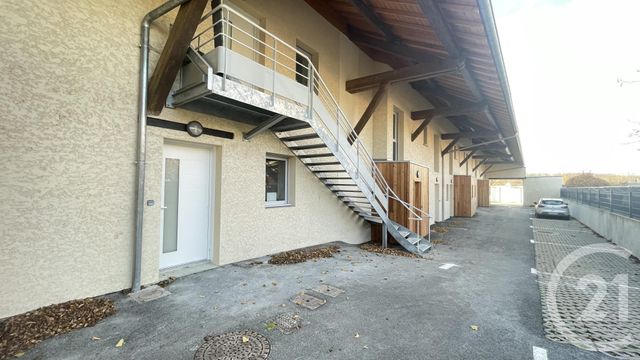 Appartement F4 à vendre - 4 pièces - 105 m2 - Busy - 25 - FRANCHE-COMTE